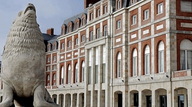 Kicillof presenta la temporada de verano 2021-2022