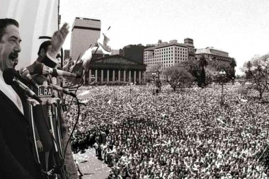 La UCR conmemora los 38 años del triunfo de Alfonsín y busca reivindicar su rol en Cambiemos