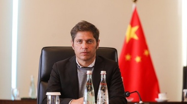 Kicillof: “El acuerdo con el FMI no es contradictorio con la gira presidencial por China y Rusia”