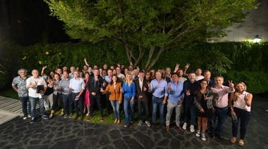 Máximo Kirchner encabezó una reunión del PJ Bonaerense en La Plata