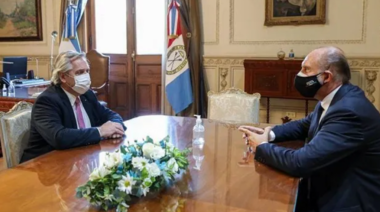 Alberto presenta en Santa Fe dos programas de desarrollo industrial