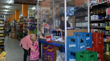 Feletti acuerda con supermercados chinos y almacenes una canasta de 60 productos