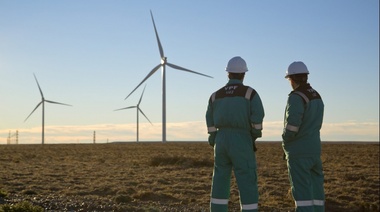 Kicillof y Manzur inauguran el Parque Eólico Los Teros