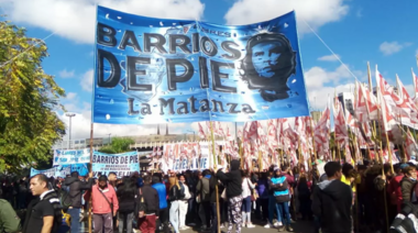 Organizaciones sociales y de izquierda marchan a Plaza de Mayo