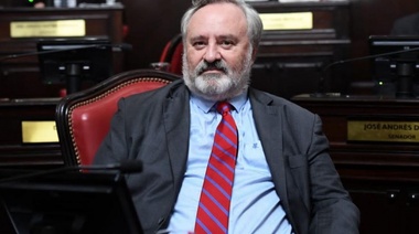 De la Torre renunció a su cargo en el Senado por diferencias con el acuerdo de Juntos con Kicillof