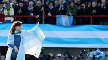 Cristina Kirchner celebró el 25 de Mayo y habló de "momentos difíciles"