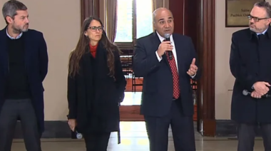 Manzur remarcó que el Gobierno "no está de acuerdo" con la Boleta Única "tal como está planteado"