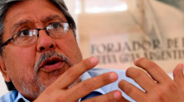 Navarro le respondió a Cristina: "Hace mucho que no va a un barrio, sino no se entiende lo que dijo el lunes"