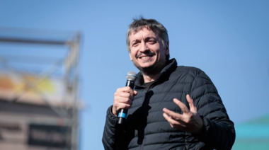 Máximo Kirchner encabeza un acto del PJ