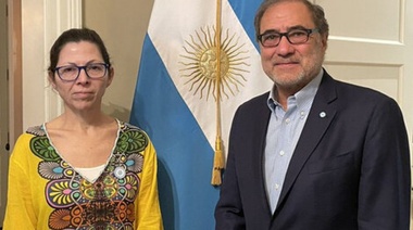 Batakis viajó a Washington para reunirse con el FMI