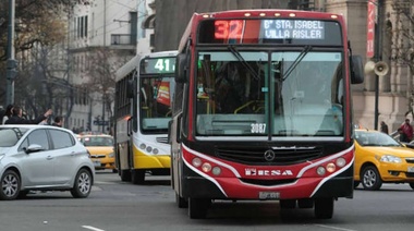 La CNRT sanciona en $ 18 millones a empresas de colectivos por lockout en el AMBA