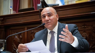 Manzur expone en Diputados el primer informe de gestión