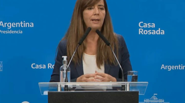 Cerruti: "No hay definiciones concretas sobre un refuerzo de los ingresos"