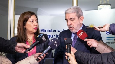 Con críticas a la oposición, Aníbal Fernández defendió el operativo en Villa Mascardi