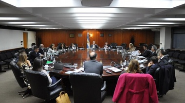 La Justicia Nacional solicitó una reunión con Cristina por el Impuesto a las Ganancias