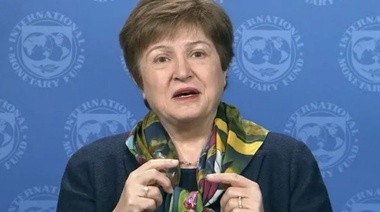 El FMI evalúa eliminar sobrecargos al préstamo de Argentina