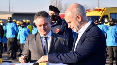 D'Alessandro afirmó que seguirá en su cargo y dijo que "son falsos" los chats