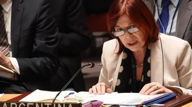 El Gobierno creó el cargo de “representante especial de política feminista” en el exterior