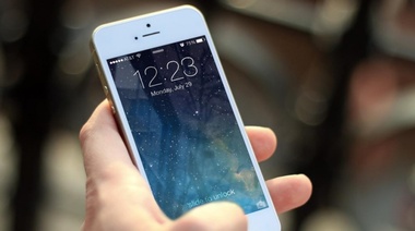 Postergan el aumento de las tarifas de telefonía celular, televisión e internet