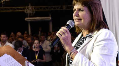 Patricia Bullrich: "Si Maduro viene a la Argentina, debe ser detenido de manera inmediata"