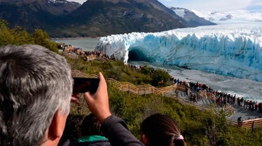 Fernández inaugura obras y lanza el Previaje 4