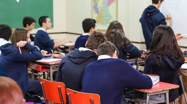 Precios Justos se amplía a los colegios privados y la canasta escolar con topes de subas hasta junio