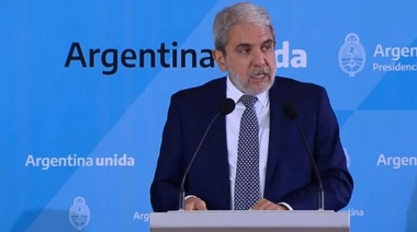 El Gobierno nacional compró cien pistolas Taser 