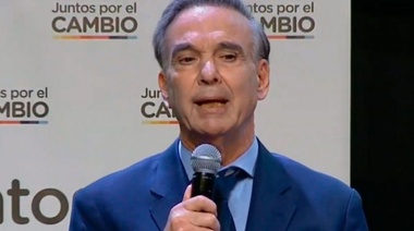 Pichetto ratificó su precandidatura presidencial dentro de JxC y recibió un guiño de Macri
