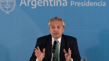 El presidente Alberto Fernández padece "hernia de disco lumbar"