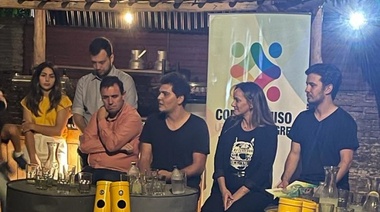 Malena Galmarini acompaño el lanzamiento del programa “Comercios comprometidos con el ambiente” de la ONG PROSPERAR que entregó 50 colilleros a comerciantes Tigre