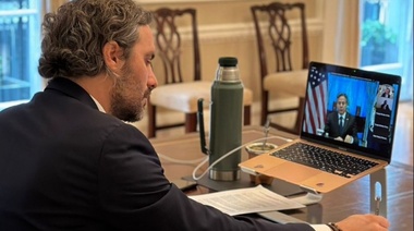 Cafiero destacó en un encuentro con Zelensky y Blinken que “el mundo quiere la paz en Ucrania”