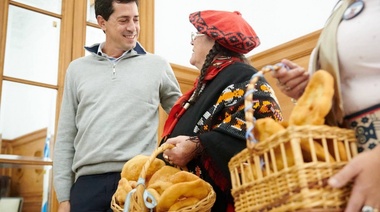 Wado de Pedro y Raúl Jalil inauguran una fábrica textil en Catamarca