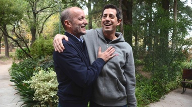 Insaurralde y Wado de Pedro se mostraron juntos en Lomas de Zamora