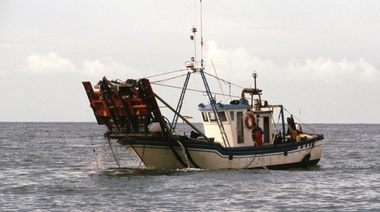 La gobernadora Carreras declaró la Emergencia Pesquera en Río Negro