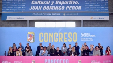 Máximo Kirchner pidió a la CGT que apoye una suma fija porque "la gente necesita una mano ya"