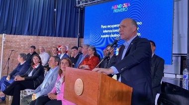 Carmona salió al cruce de Cornejo y planteó que Mendoza "no puede ser sólo turismo"