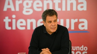 Manes criticó el gobierno de Macri y afirmó que "el radicalismo no puede ser furgón de cola del PRO"