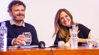 Tolosa Paz afirmó que las PASO "son inevitables" y apoyó la candidatura de Daniel Scioli