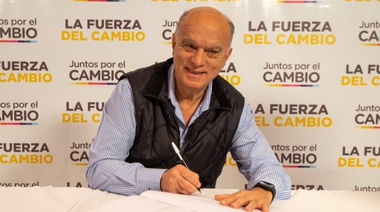 Néstor Grindetti firmó su precandidatura a gobernador bonaerense por el espacio de Patricia Bullrich