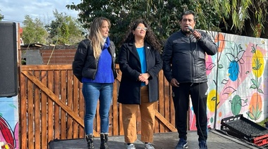 Malena Galmarini y Romina Barrios inauguraron el Muelle Vecinal de las Infancias y un nuevo espacio recreativo en el barrio Almirante Brown, Tigre
