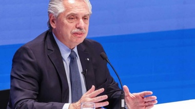 Alberto Fernández: "Sin educación pública, nuestra Patria va a quedar postergada"