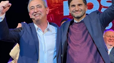 El radical Pullaro celebró su triunfo y prometió "cambiar a la provincia de Santa Fe"