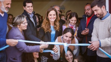 Tolosa Paz se mostró con Wado de Pedro en Mercedes