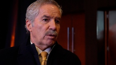 Para Solá, las elecciones presidenciales se definen en un "balotaje entre Massa y Milei"