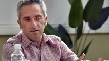 Larroque aseguró que la designación de Larreta se debe a "un intento desesperado" de Bullrich