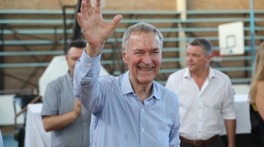 Schiaretti: "Nosotros queremos que a Milei le vaya bien y estamos para ayudar"