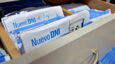 El Renaper lanza el nuevo DNI electrónico con chip y código QR