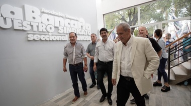 Bancarios agradecen a la liga de gobernadores peronistas por rechazar "revisión" de la ley de Ganancias