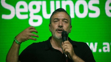 Para Rodolfo Aguiar, el mega decreto y el la Ley Ómnibus es una reforma constitucional encubierta