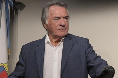 Luis Barrionuevo le quita apoyo a Milei, tras su acuerdo con Patricia Bullrich